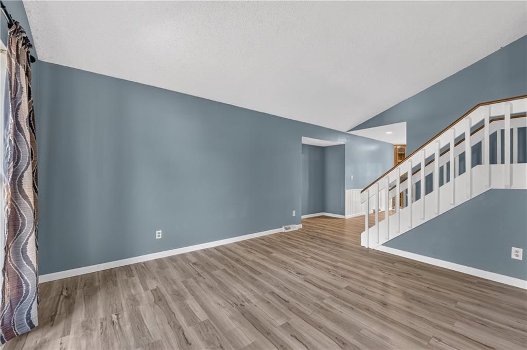 8486 Lane Drive — photo 5