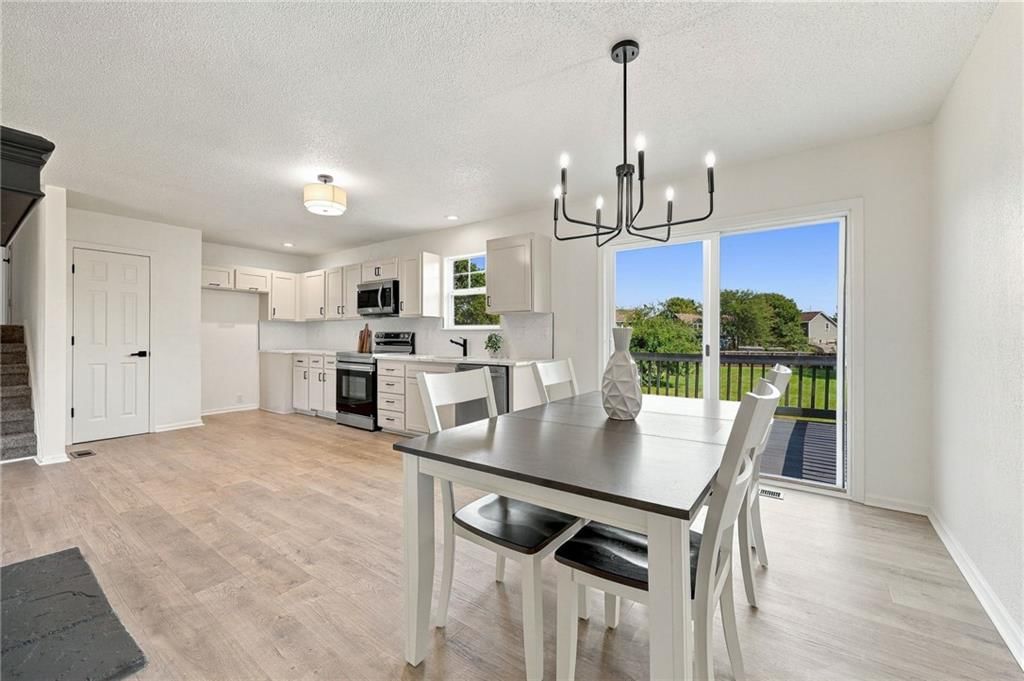 405 Birch Street — photo 11