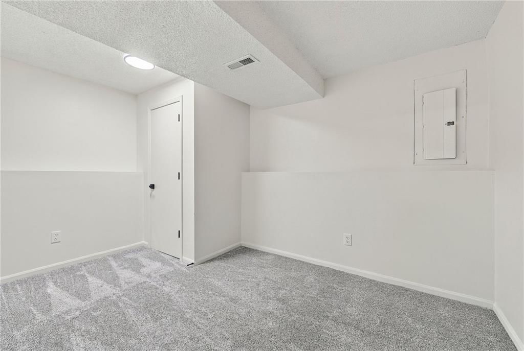 405 Birch Street — photo 30