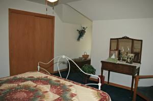 24325 STATE HWY E N/A — photo 16