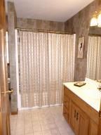 1516 S MUNN Avenue — photo 12