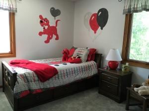 1050 S DUNN Street — photo 16