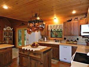 28281 TIMBERLINE Road — photo 21