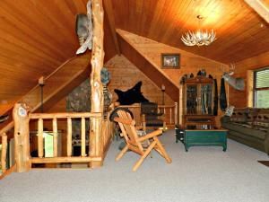 28281 TIMBERLINE Road — photo 36