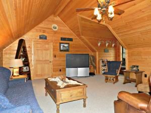 28281 TIMBERLINE Road — photo 38