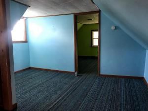 112 N LINN Street — photo 9