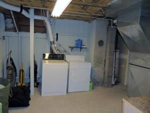 309 W 8TH Street — photo 17