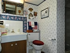 1320 E CRESTVIEW Drive — photo 16