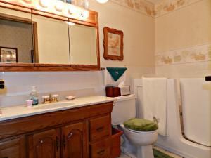 1320 E CRESTVIEW Drive — photo 10