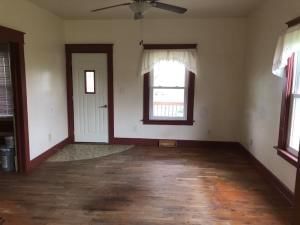 111 WASHINGTON Street — photo 2
