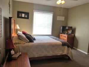 628 HIGHLAND Avenue — photo 15