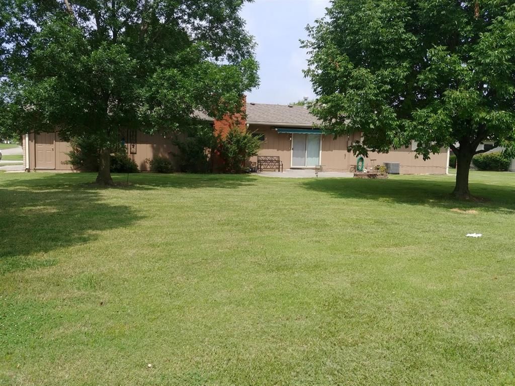 1128 S Rutter Avenue — photo 18