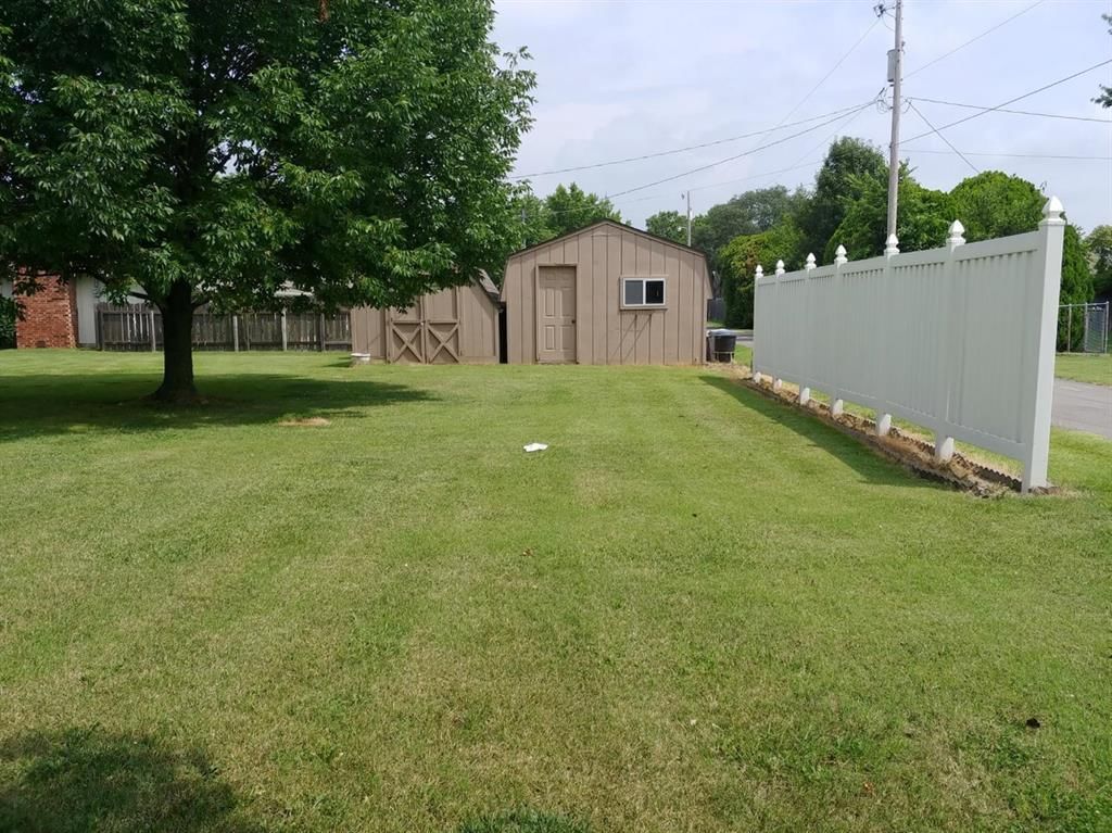 1128 S Rutter Avenue — photo 19