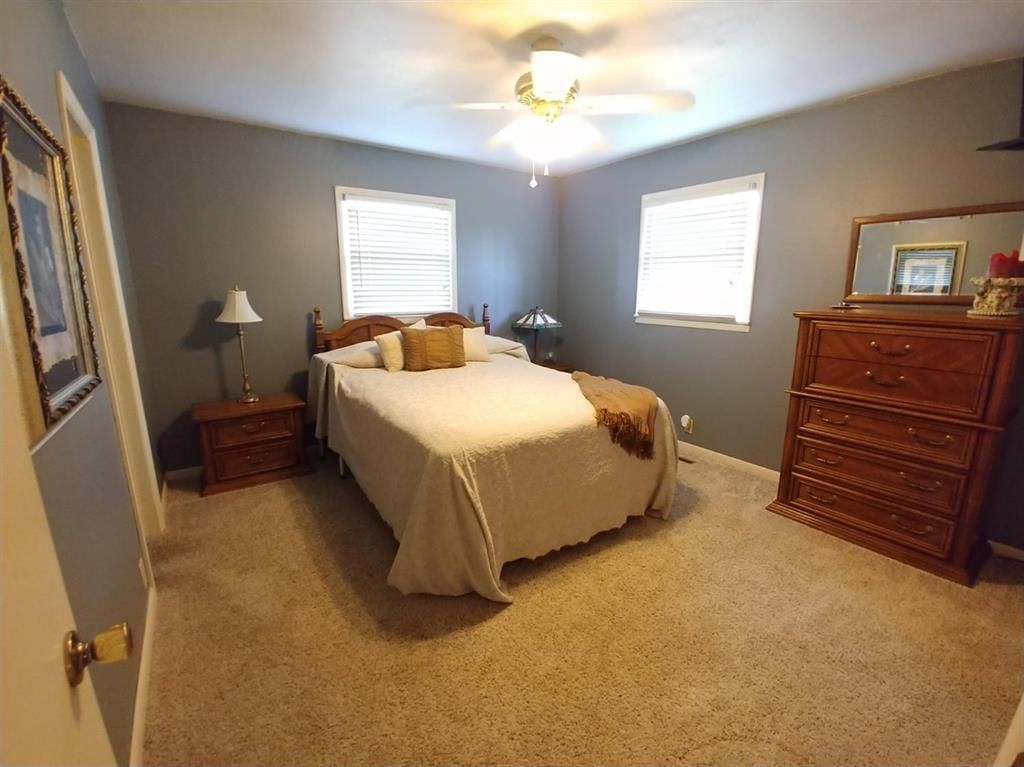 1128 S Rutter Avenue — photo 10