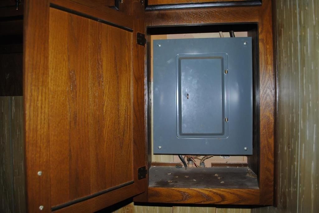 1613 Irving Street — photo 25