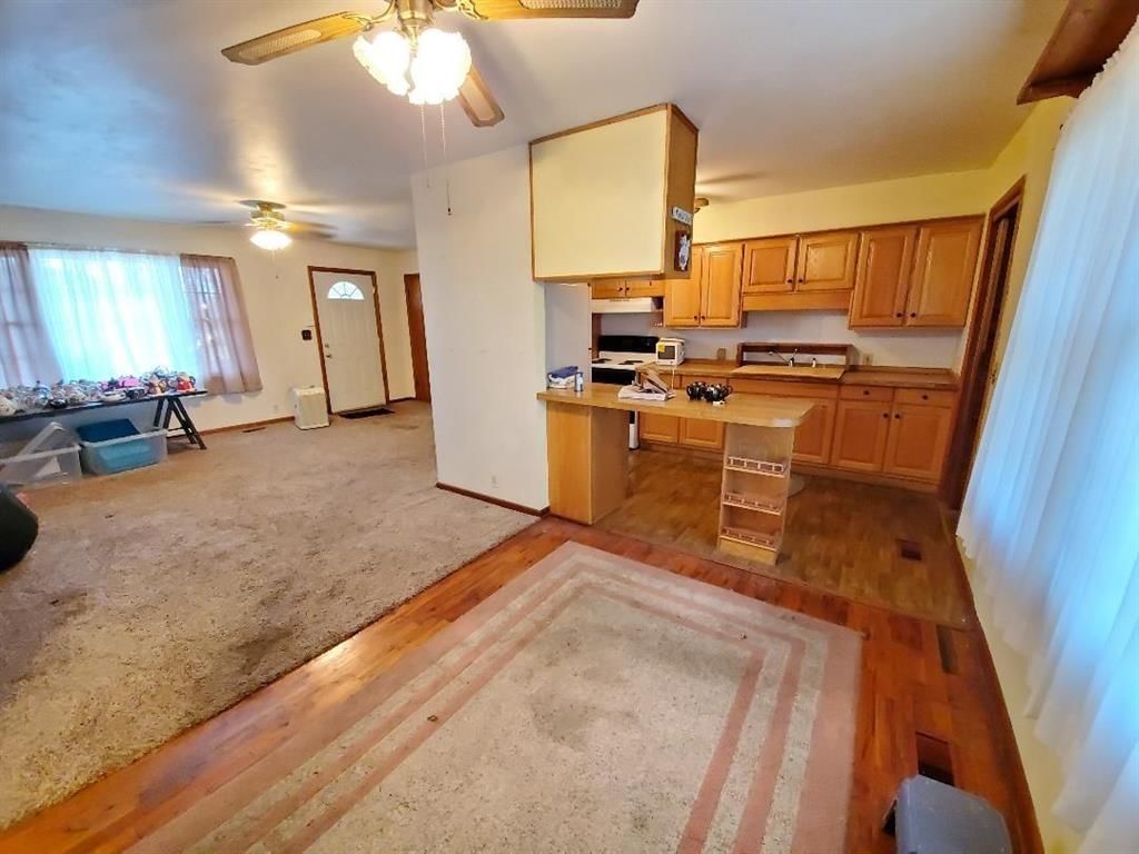 1420 W 1st Street — photo 5