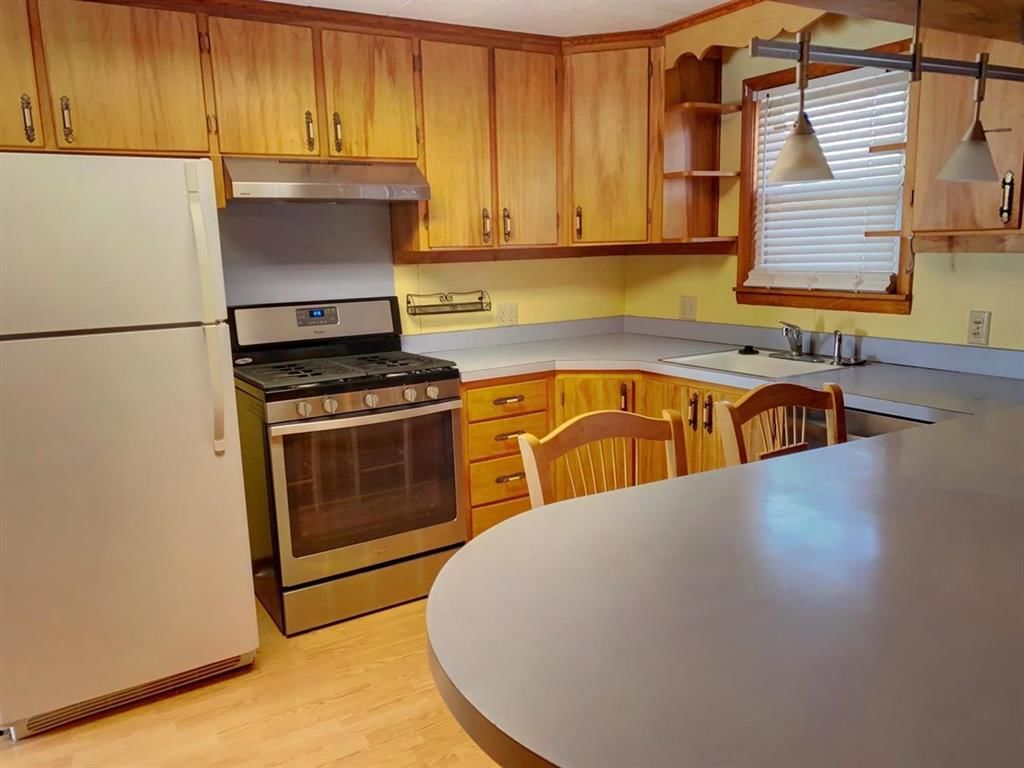 821 W 4th Street — photo 18