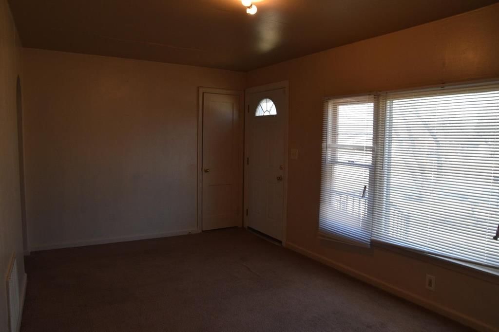 508 S Central Avenue — photo 6