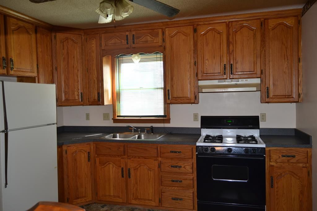 3110 Belmont N/A — photo 9
