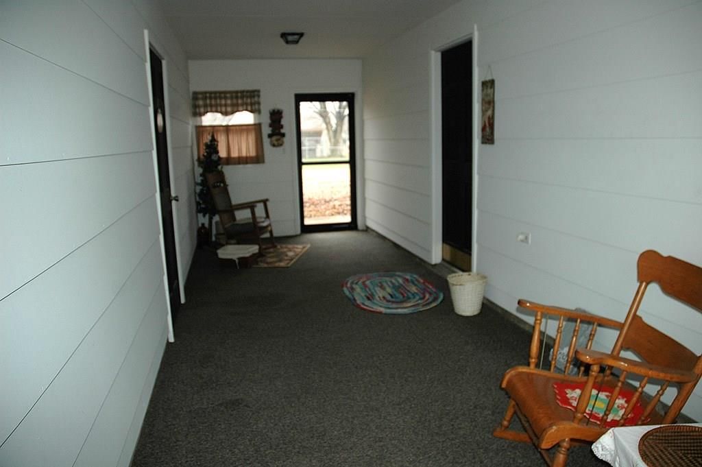 1310 S 30th Place — photo 24