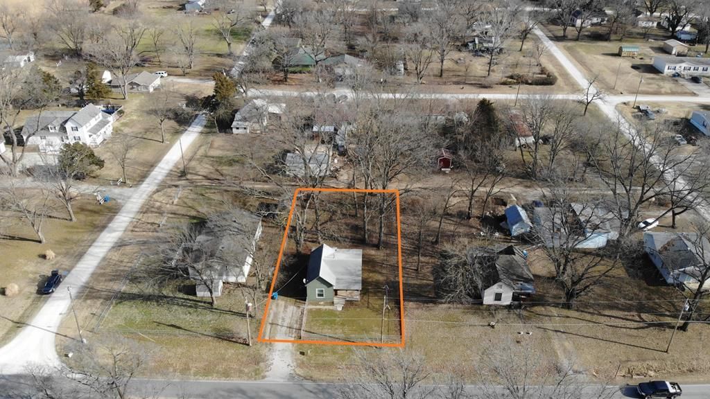 105 S Independence N/A — photo 12