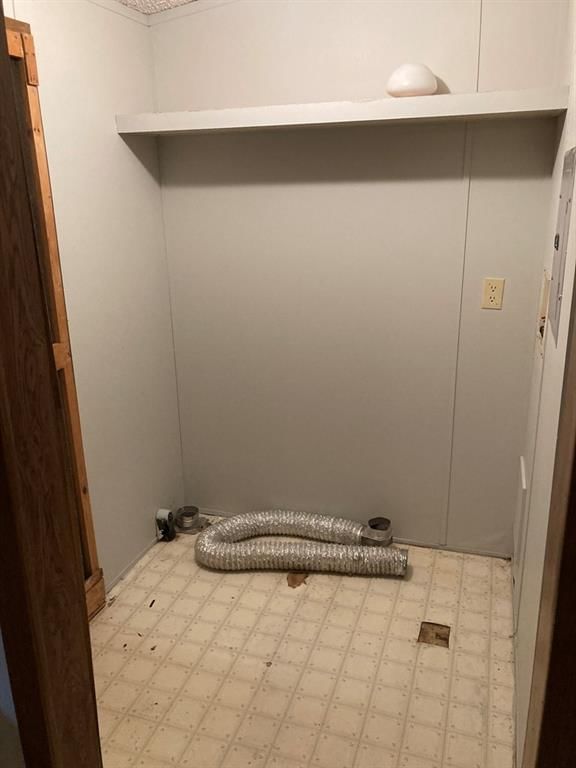 115 S Walnut N/A — photo 15