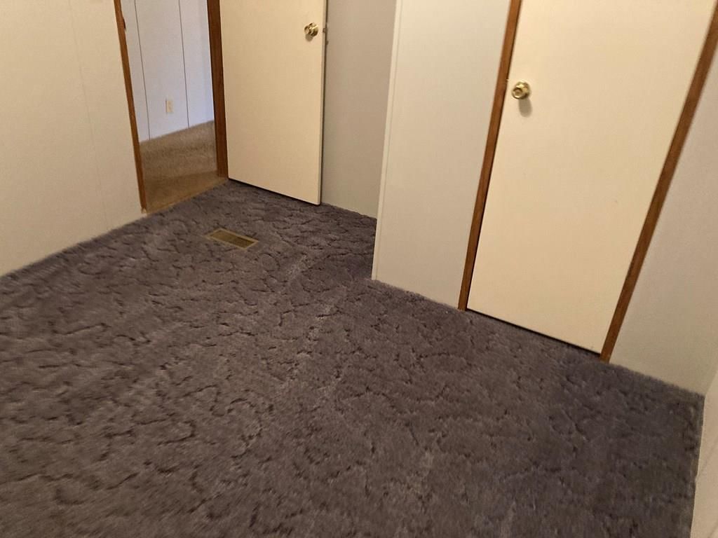 115 S Walnut N/A — photo 19