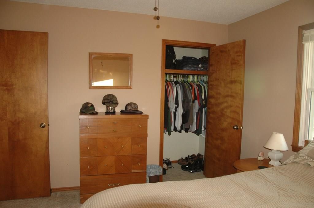 22045 Ness N/A — photo 11