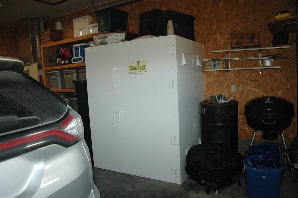 22045 Ness N/A — photo 25