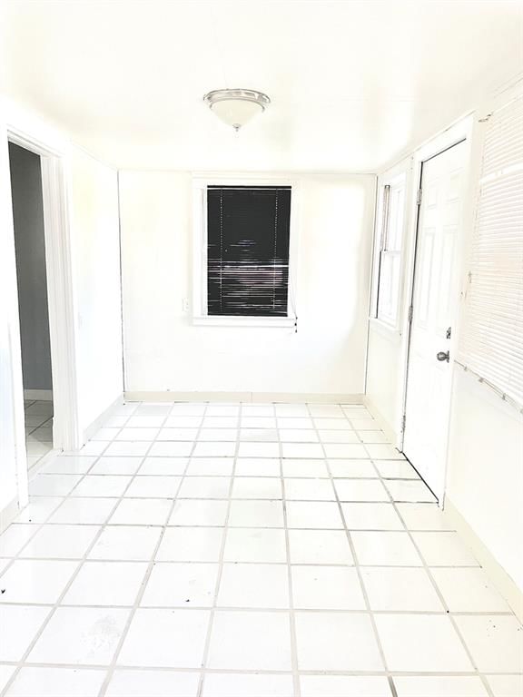 209 S Prairie N/A — photo 13