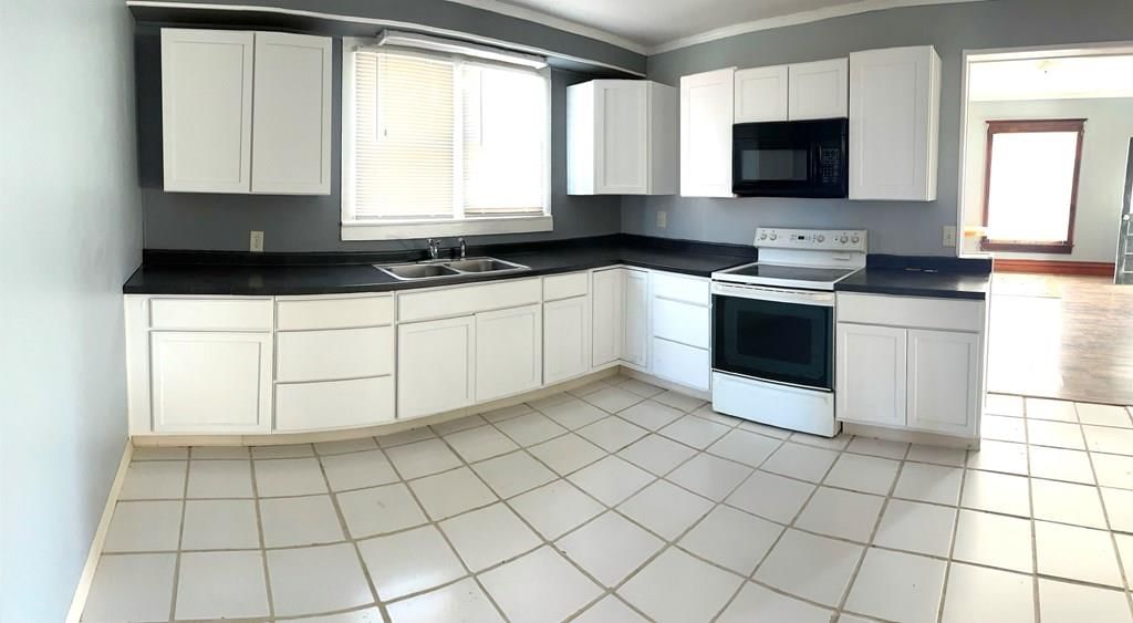 209 S Prairie N/A — photo 7