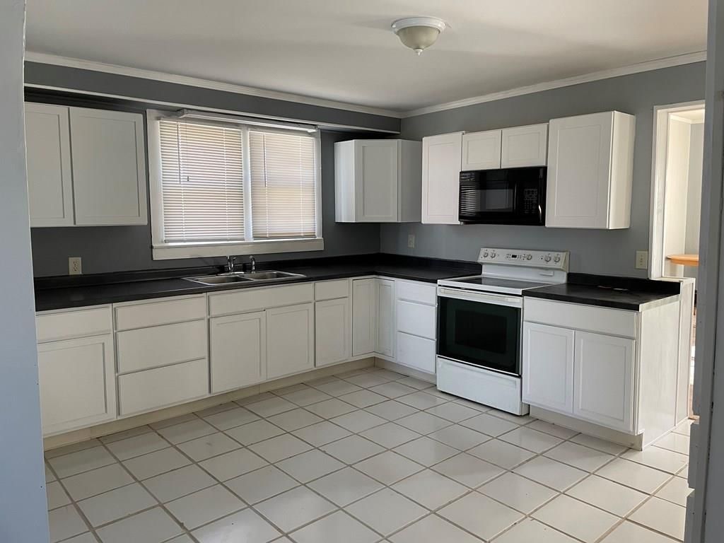 209 S Prairie N/A — photo 8