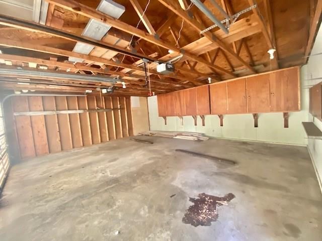 211 W Martin Street — photo 20
