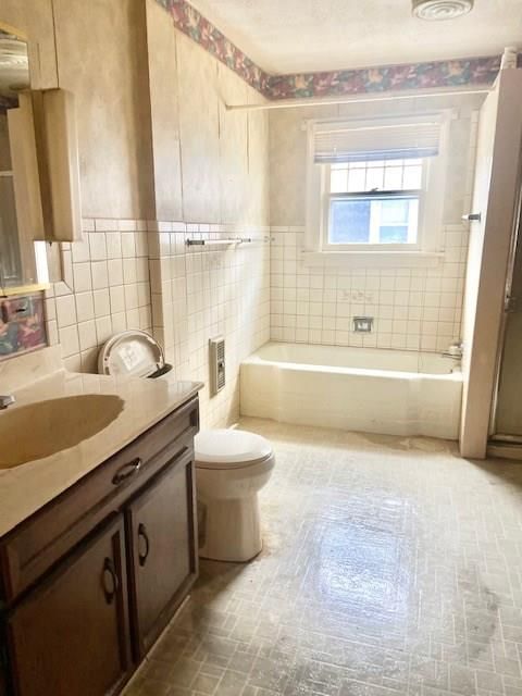 211 W Martin Street — photo 9