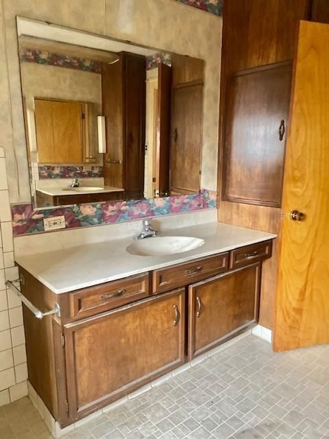 211 W Martin Street — photo 10