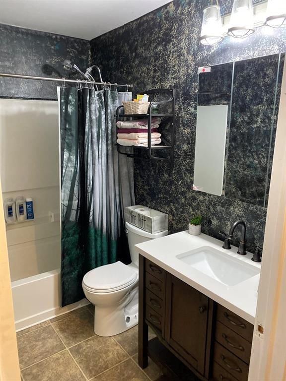 200 W Woolsey N/A — photo 24