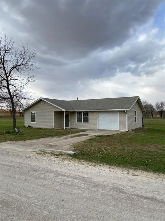 200 W Woolsey N/A — photo 6