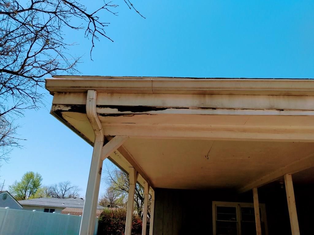 206 N Willow Street — photo 11