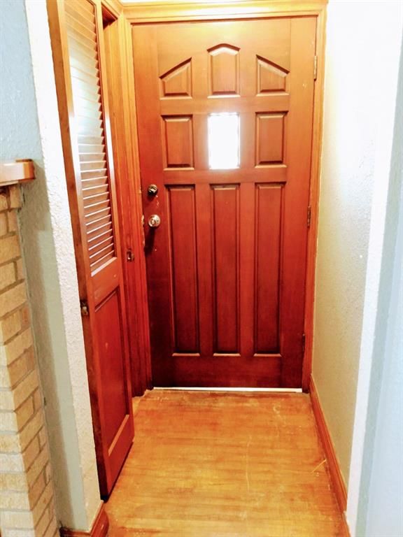 206 N Willow Street — photo 13