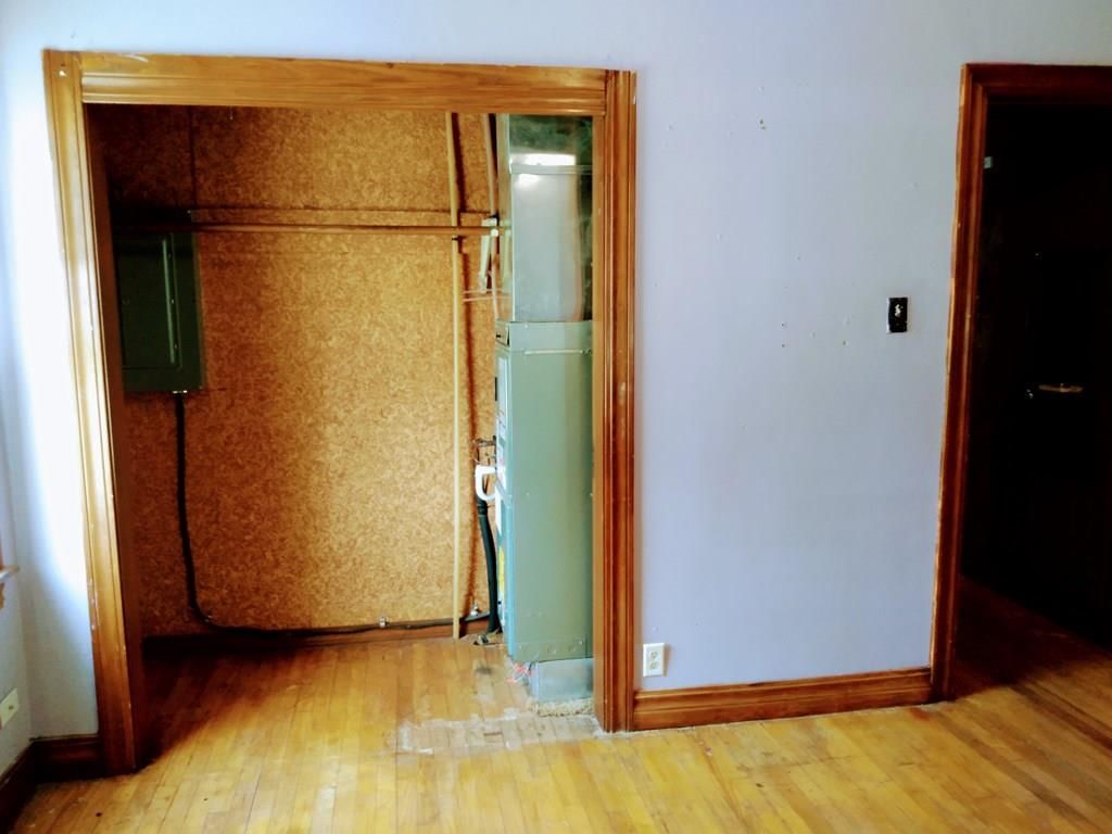 206 N Willow Street — photo 26