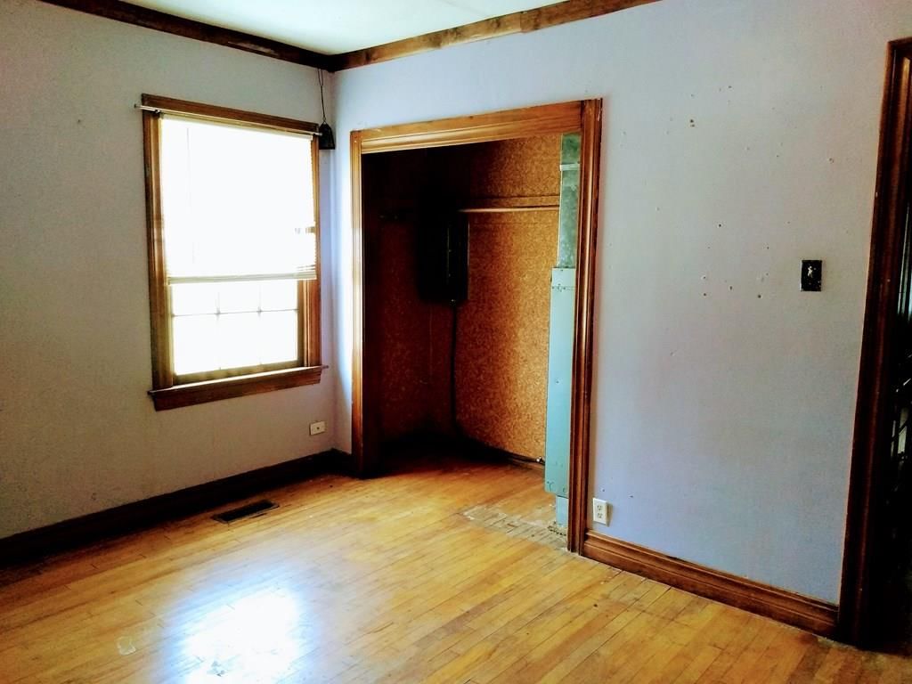 206 N Willow Street — photo 27