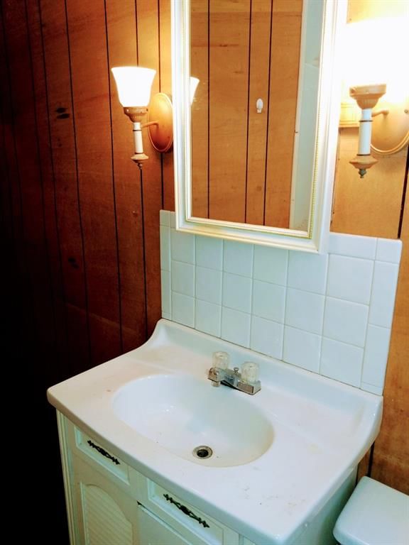 206 N Willow Street — photo 31