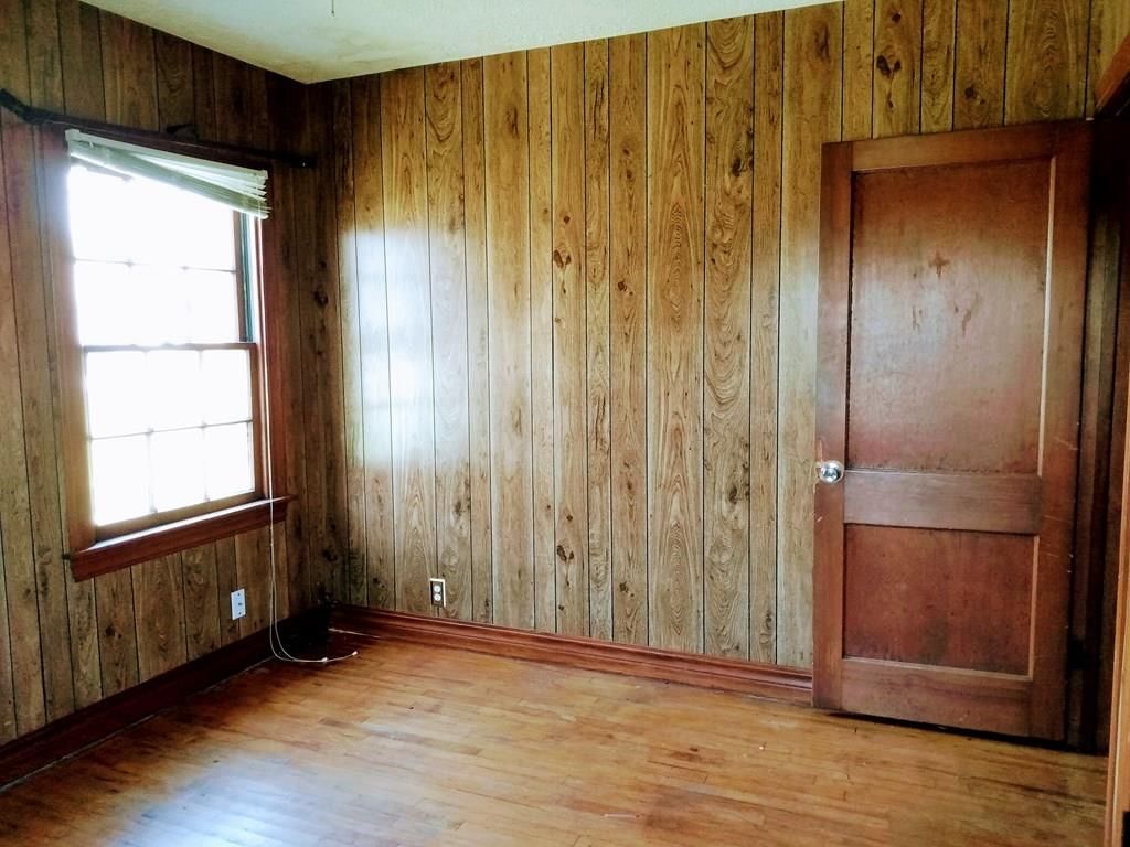 206 N Willow Street — photo 32