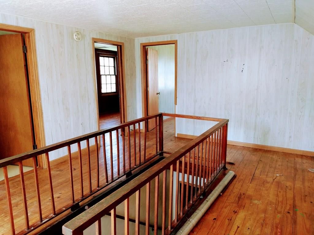 206 N Willow Street — photo 36