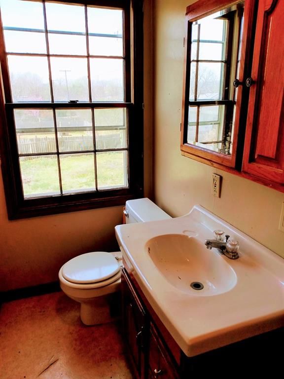 206 N Willow Street — photo 41