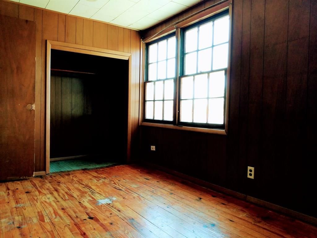 206 N Willow Street — photo 47