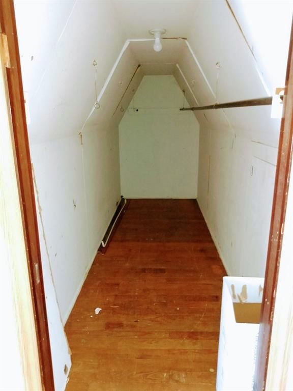 206 N Willow Street — photo 51