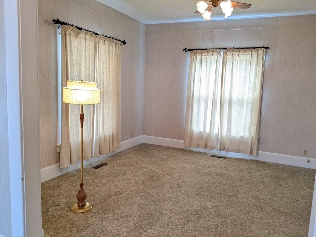 311 W 3rd Street — photo 19