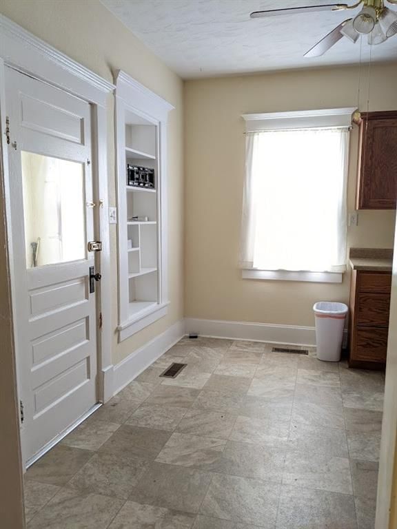 311 W 3rd Street — photo 25