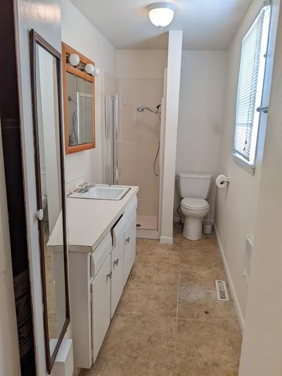 311 W 3rd Street — photo 34